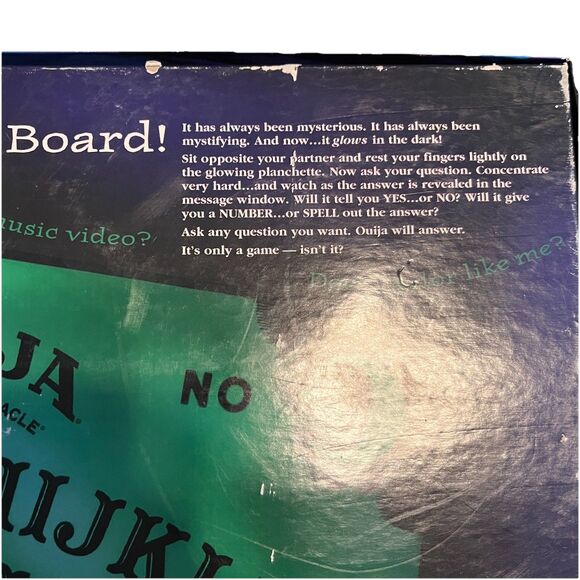Ouija Board Glow in the Dark Parker Brothers 1998 Mystifying Oracle USA Made - Picture 8 of 16